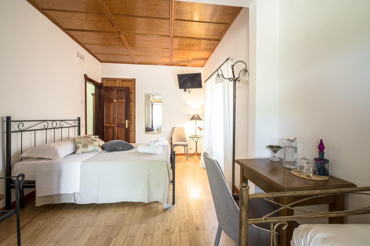 Villa Montegenco Comunanza Экстерьер фото